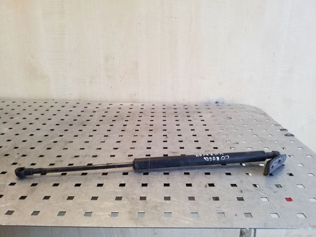 Tailgate/trunk strut/damper 6895002081
