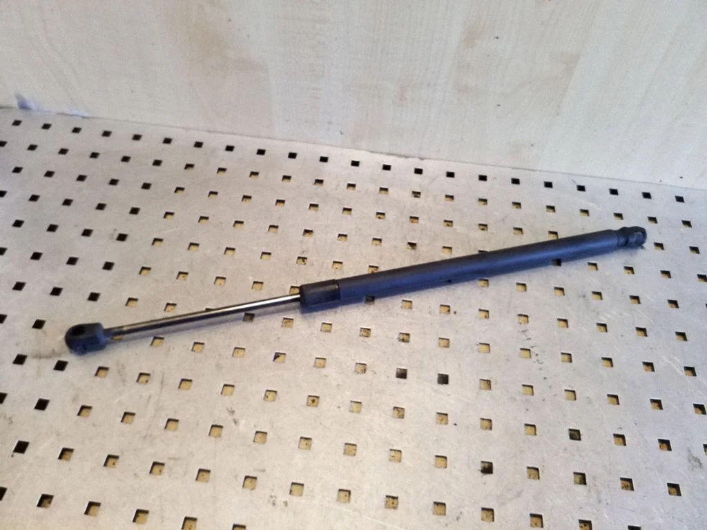 Tailgate/trunk strut/damper 1T0827550C