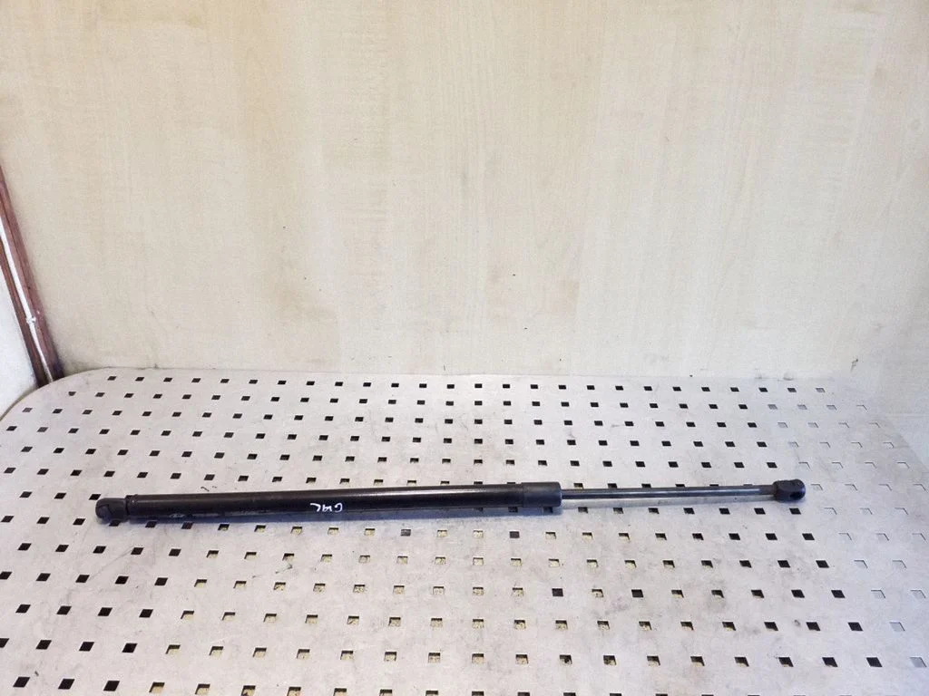 Tailgate/trunk strut/damper 817703Z000