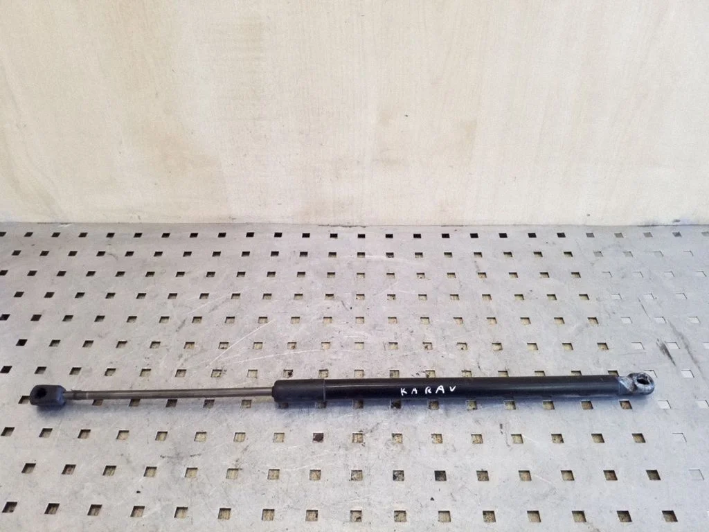 Tagaluugi gaasiamortisaator BM51N406A10AC – Ford Focus (2010-2017)