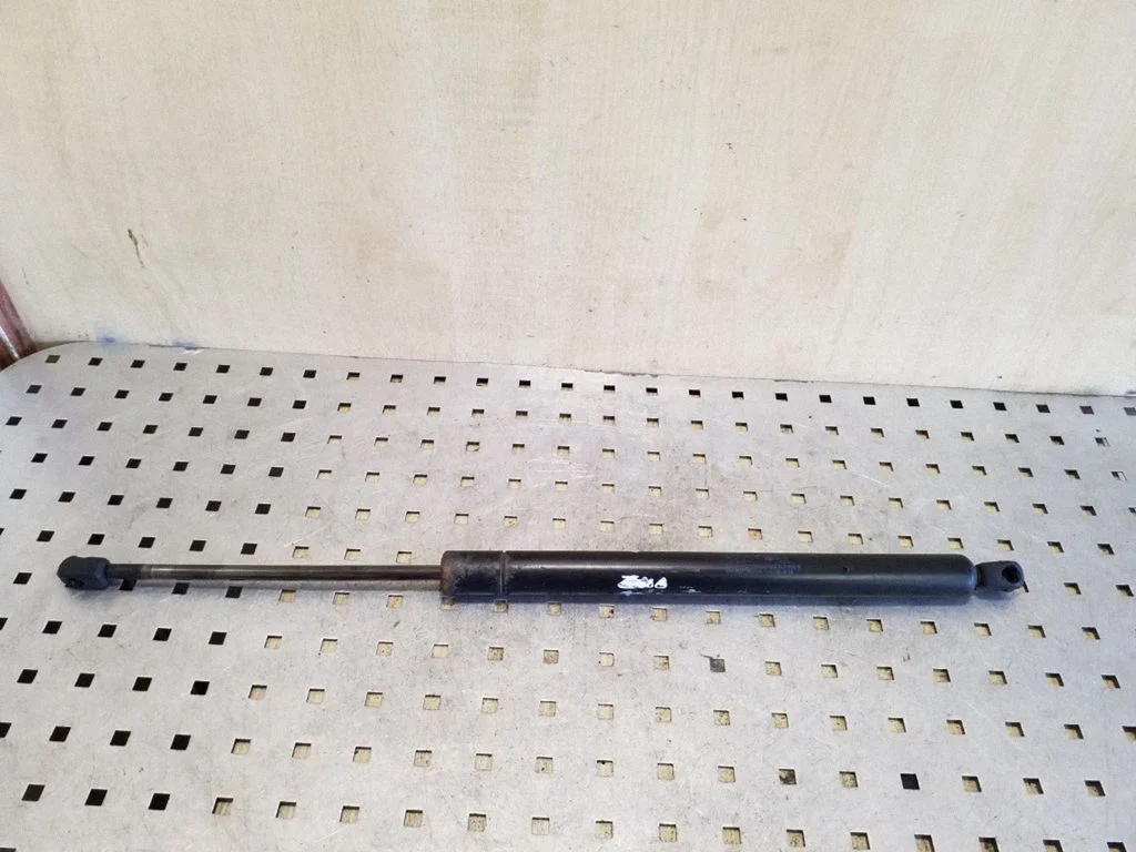 Tagaluugi gaasiamortisaator 95VW442K08