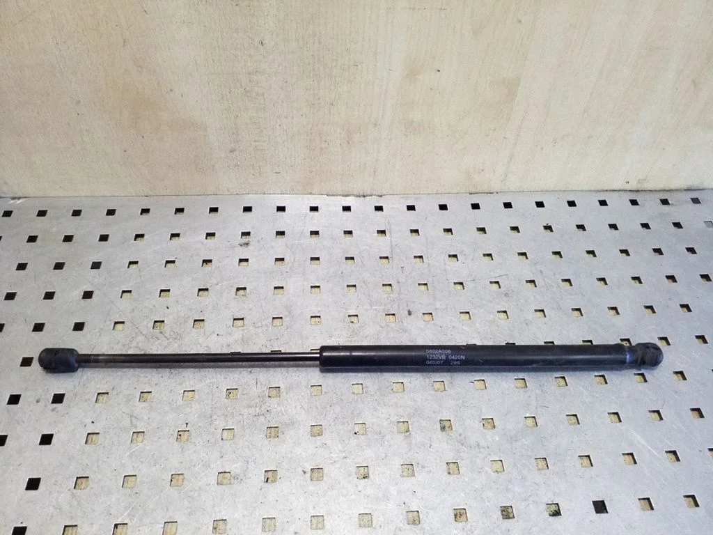 Tagaluugi gaasiamortisaator 5802A008