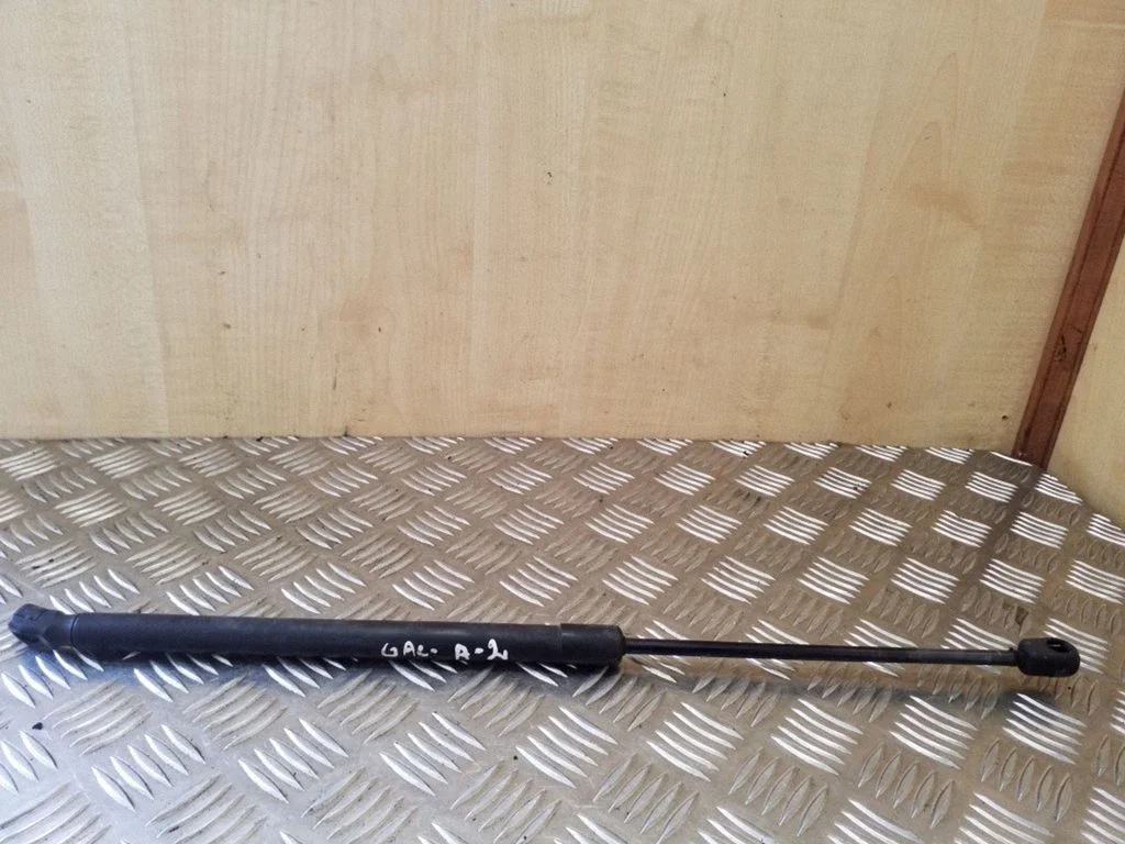 Tailgate/trunk strut/damper 8Z0827552C