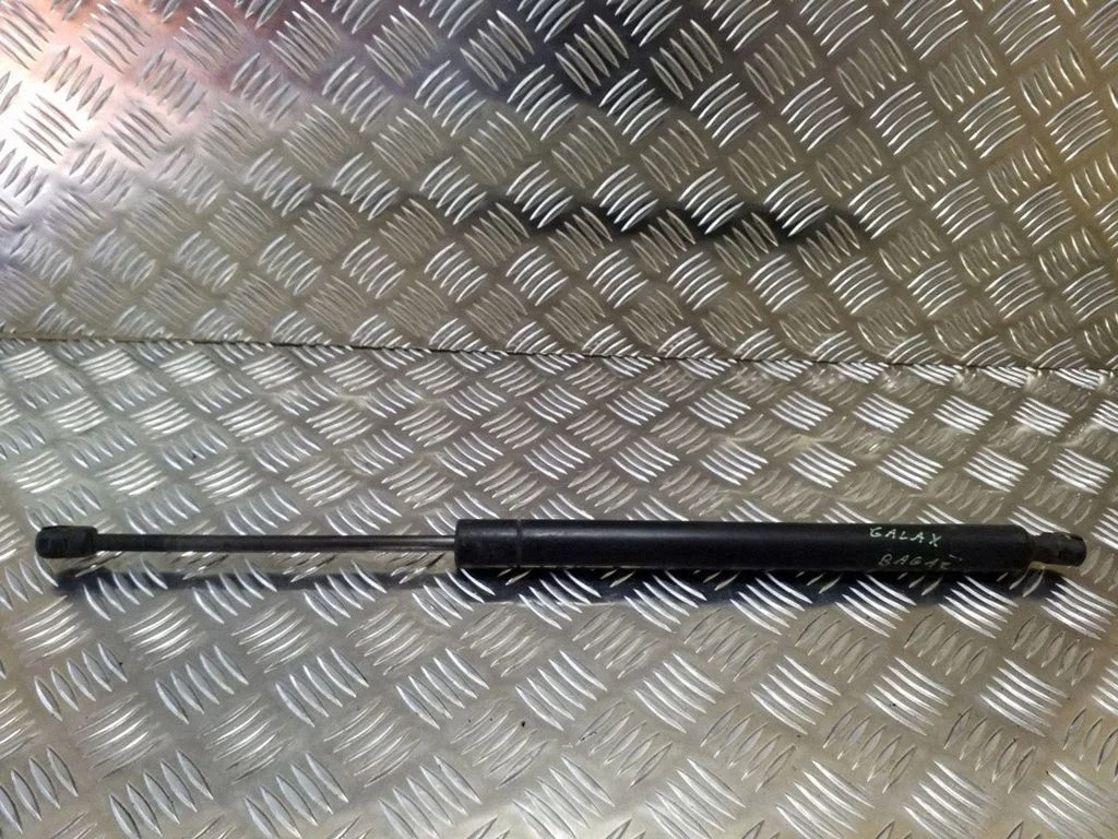 Amortizatorius galinio dangčio