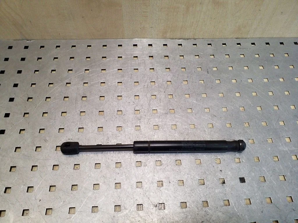 Tagaluugi gaasiamortisaator 30779837 – Volvo S80 (2007-2013)