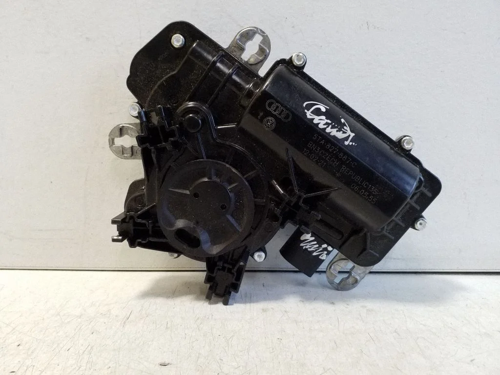 Tailgate/trunk/boot lift motor 5TA827887C