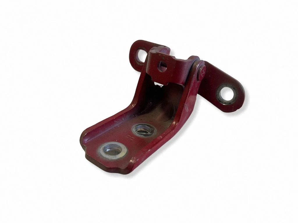 Front door upper hinge – left