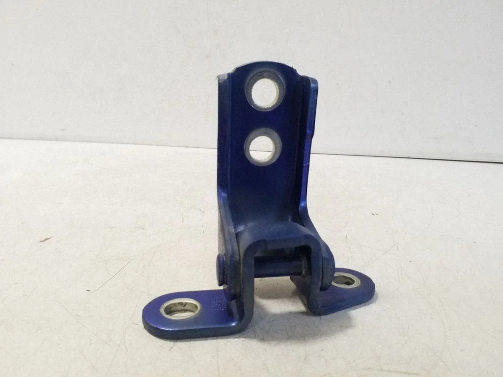 Esiukse ülemine hing A046694