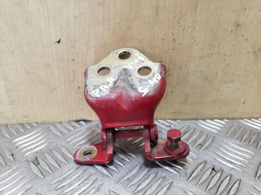 Front door upper hinge – right