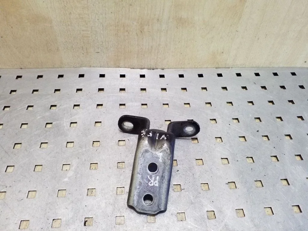 Priekinis viršutinis vyris