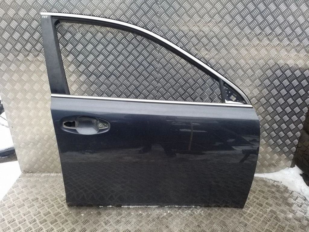 Esiuks – Subaru Outback (2009-2014)