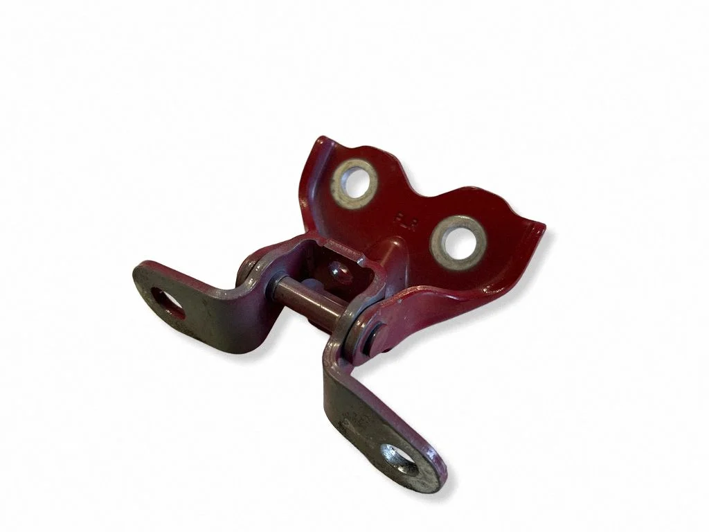 Front door lower hinge – right