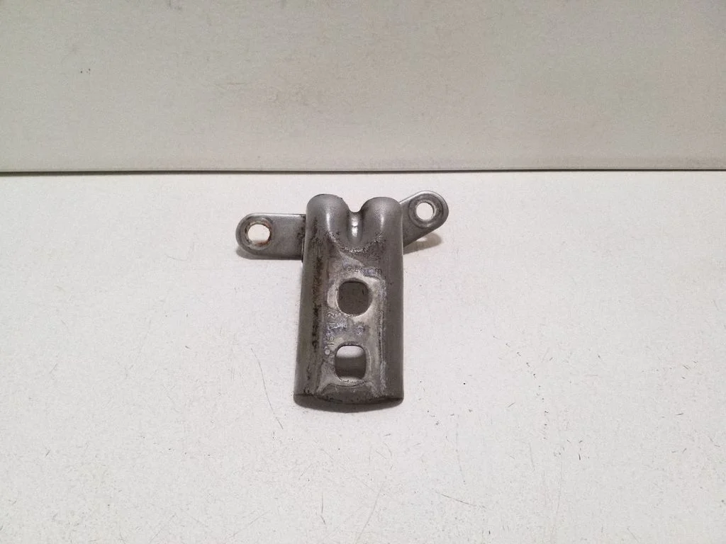 Front door lower hinge – Opel Ampera (2011-), right