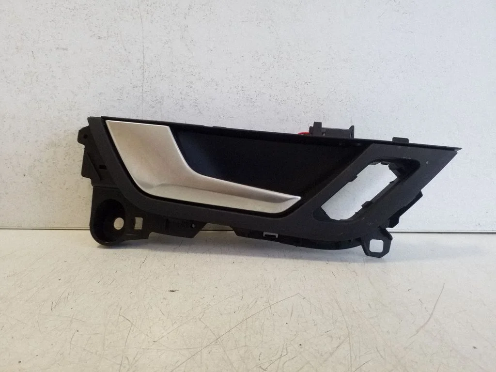 Front door interior handle 4K0837019
