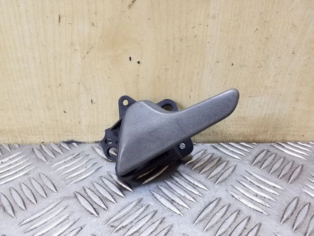Front door interior handle A9067600161