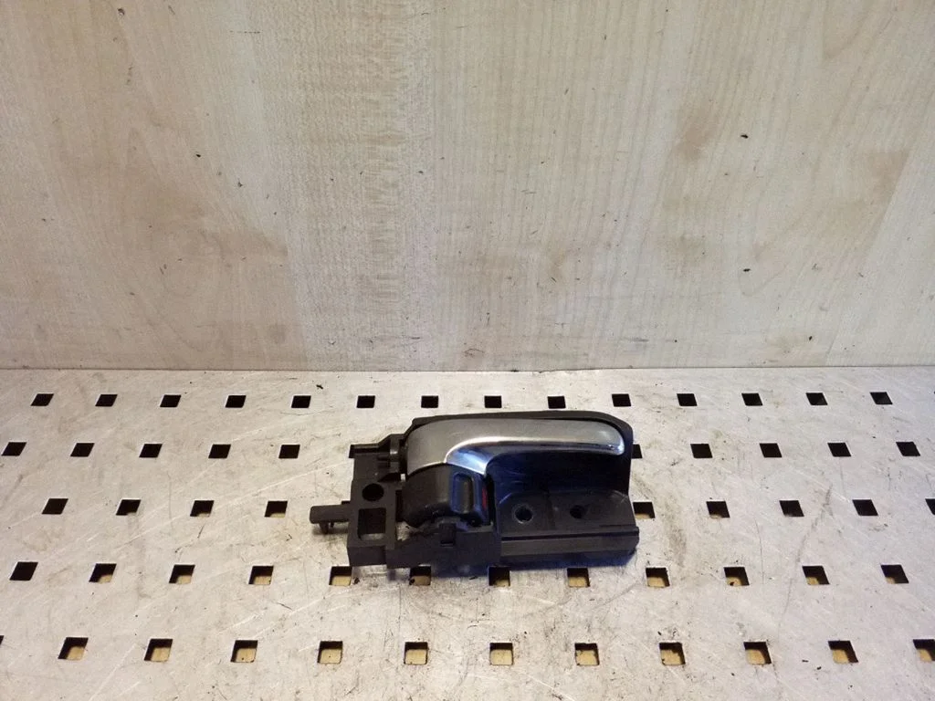 Front door interior handle 50594A1