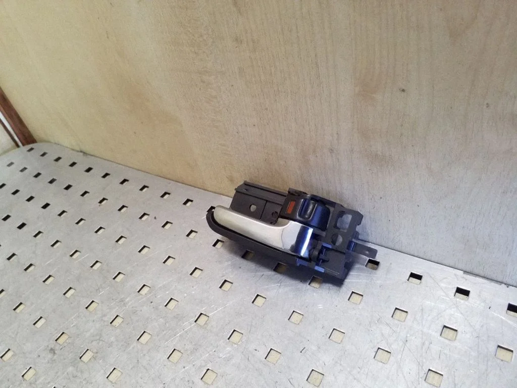Front door interior handle 50594A2