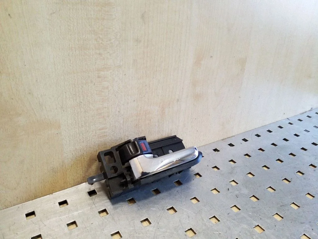 Front door interior handle 50594A1