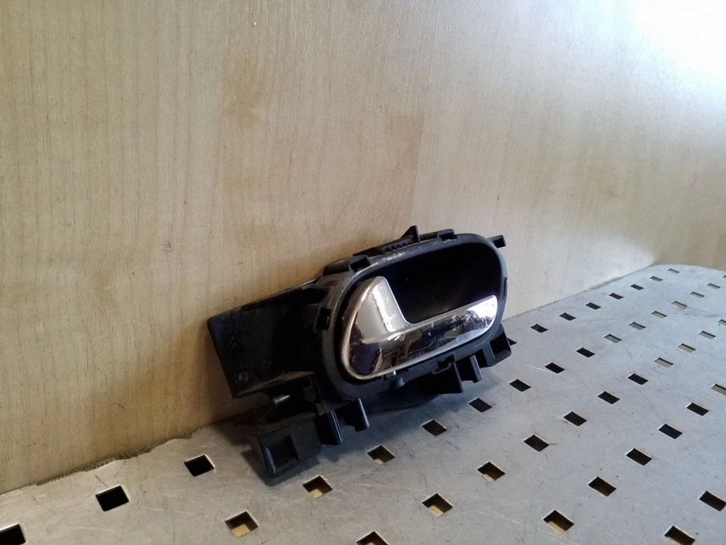 Front door interior handle 9683446877