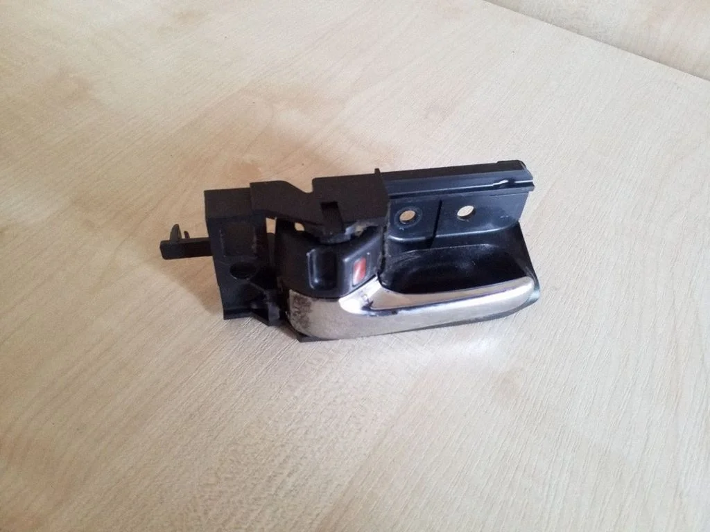 Front door interior handle 50594A1