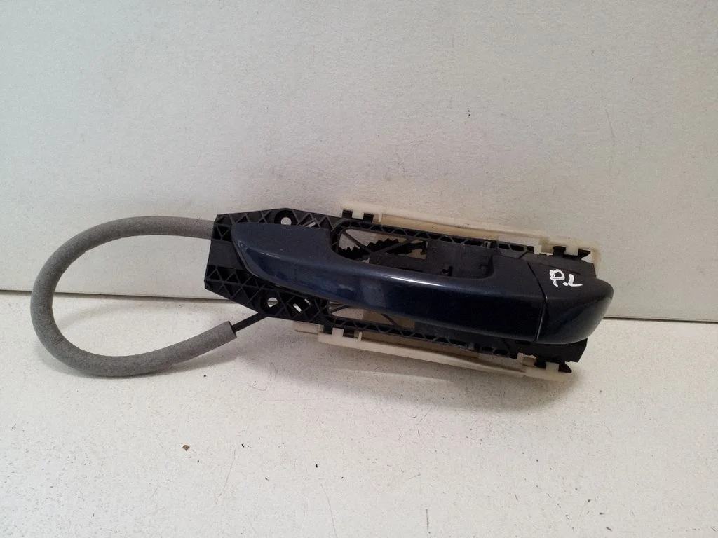 Esiukse välimine käepide 5N0839885H