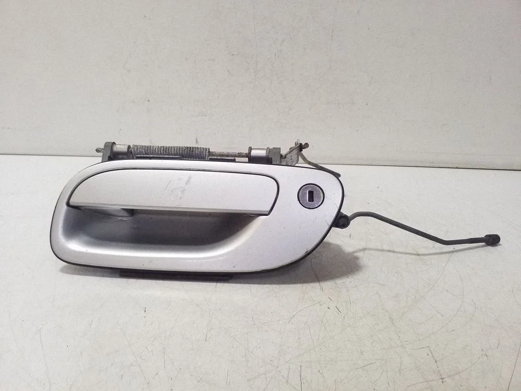 Esiukse välimine käepide 9159639