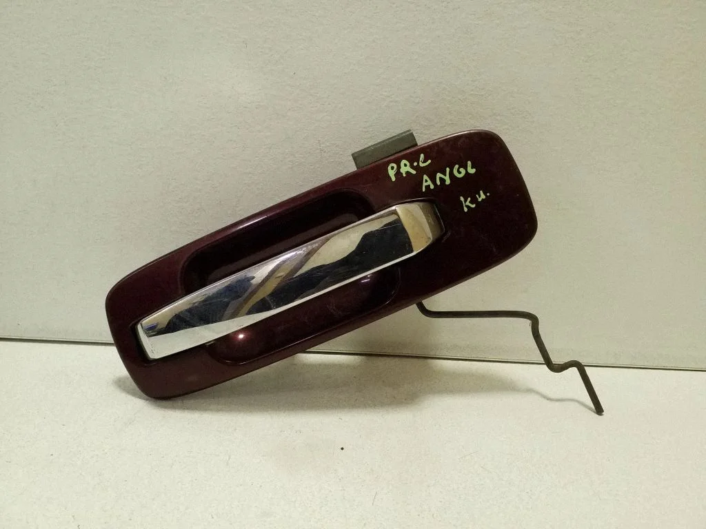 Front door exterior handle – left