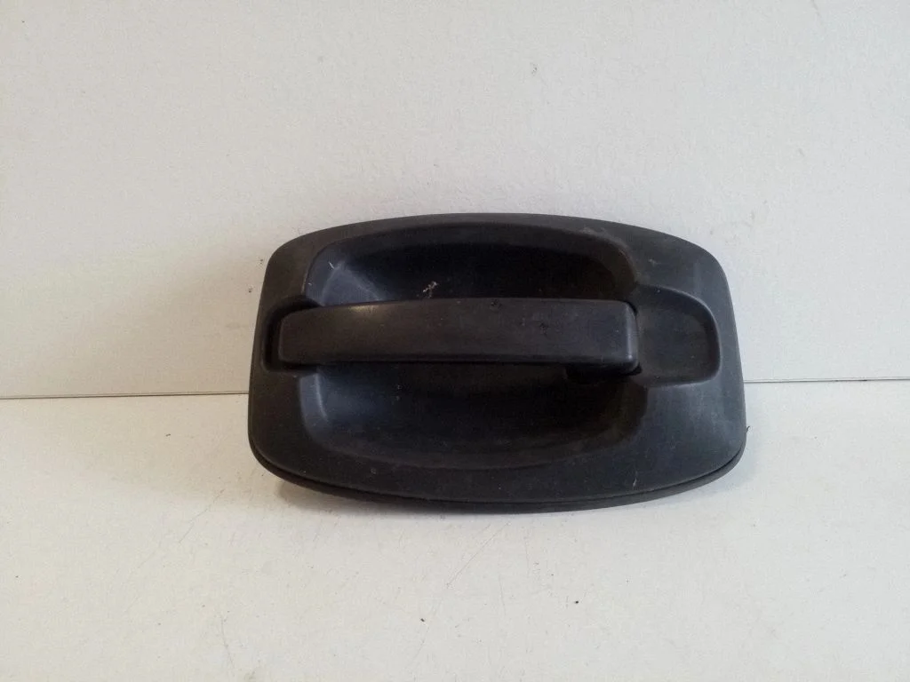 Front door exterior handle – left