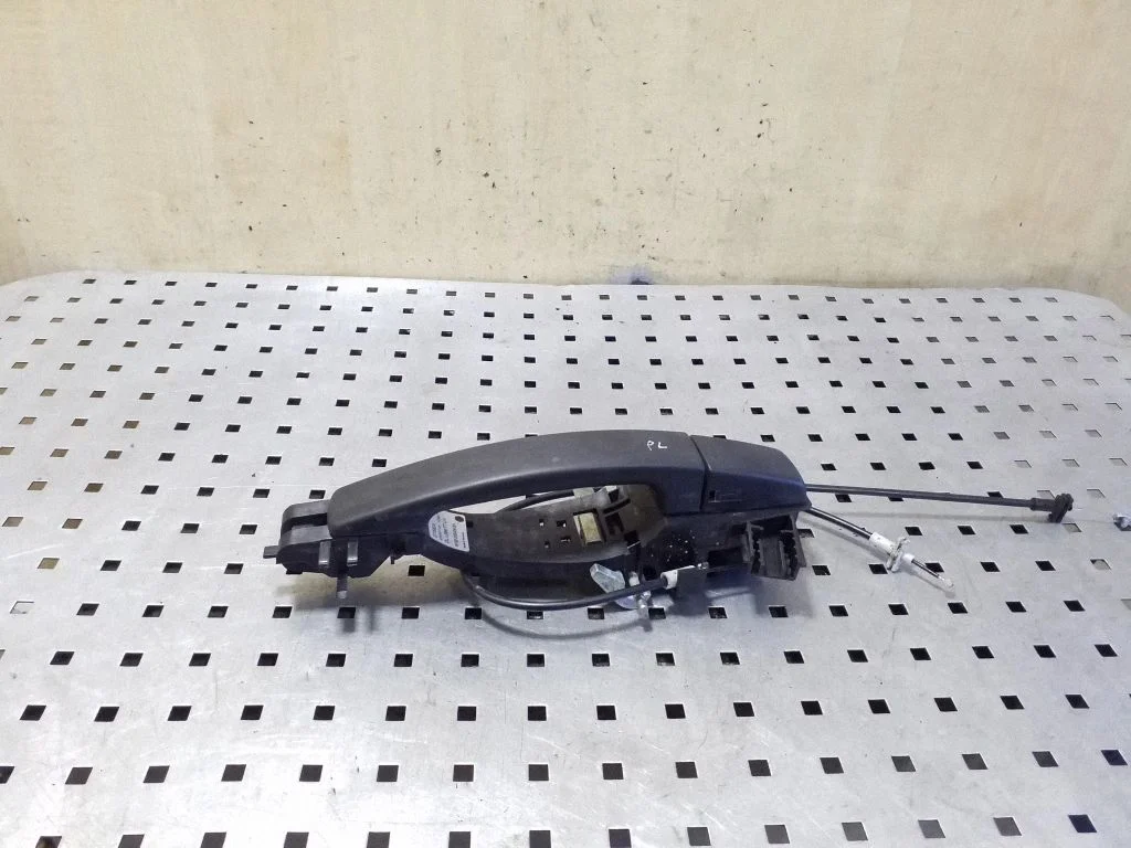 Front door exterior handle 6H52203A29BH