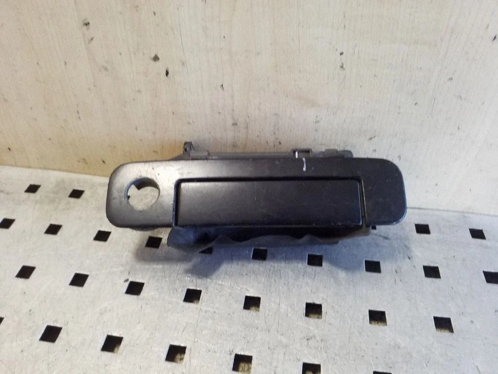 Front door exterior handle 839837206D