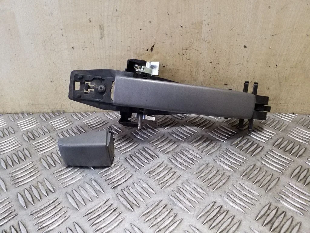 Front door exterior handle FPH500014