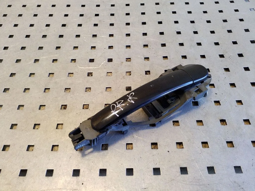 Front door exterior handle 6Q0837886