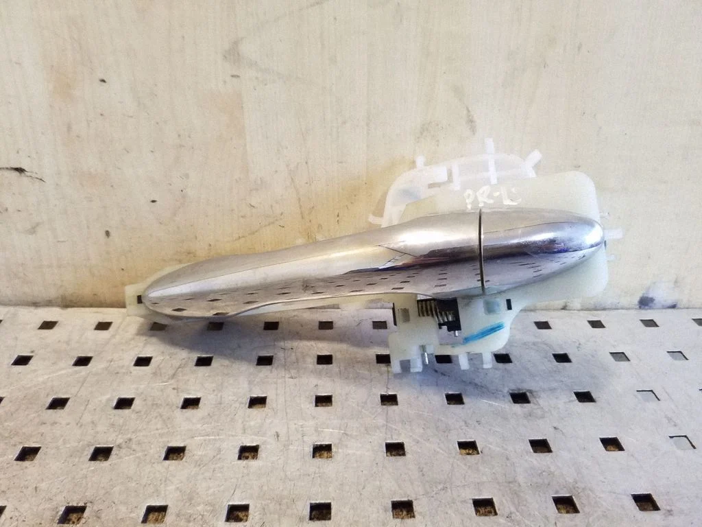 Front door exterior handle – KIA Sportage (2011-2016)