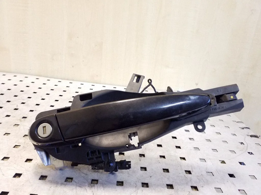Front door exterior handle 54061710