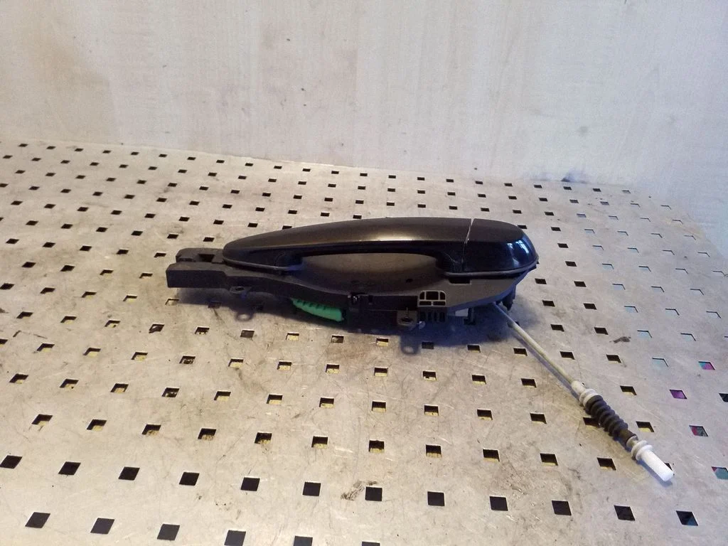Esiukse välimine käepide 299297304