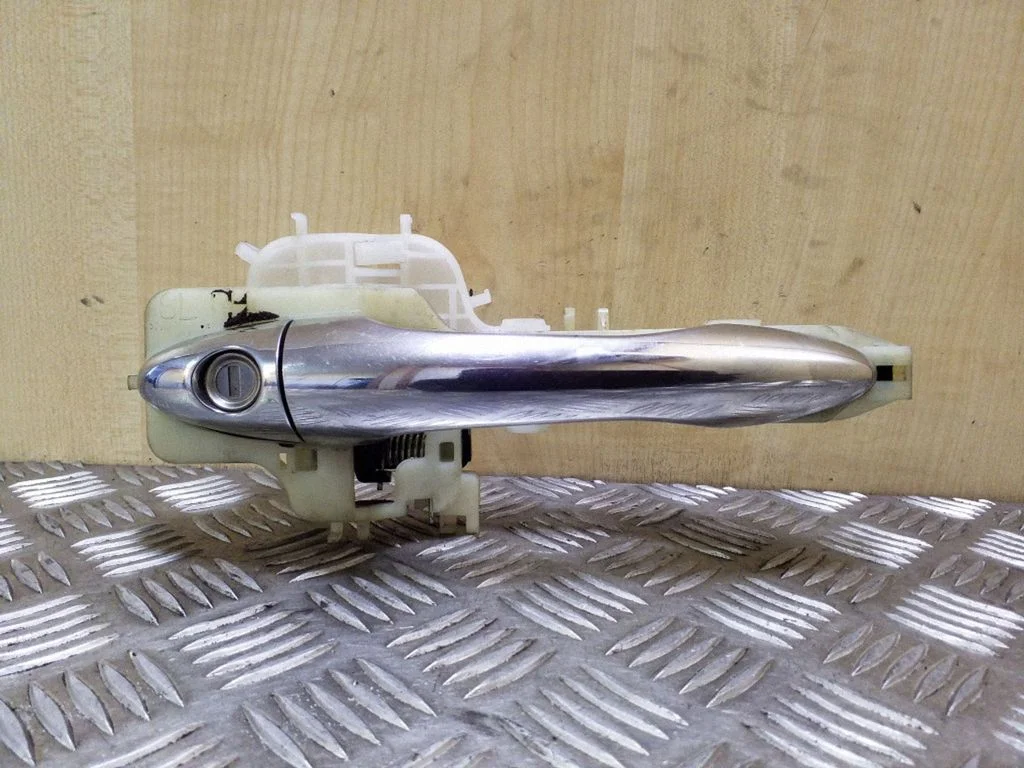 Front door exterior handle 9088100400