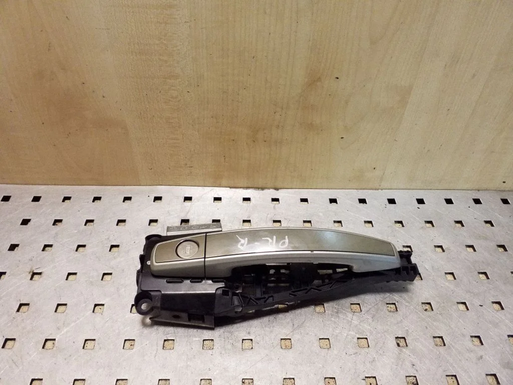 Front door exterior handle 14096404