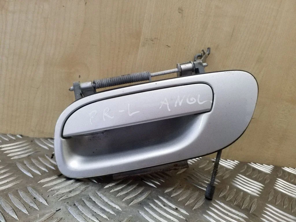 Esiukse välimine käepide 9159639LH