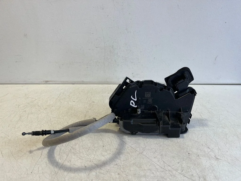 Esiukse lukk 5TC837015D – Cupra Formentor (2020-)