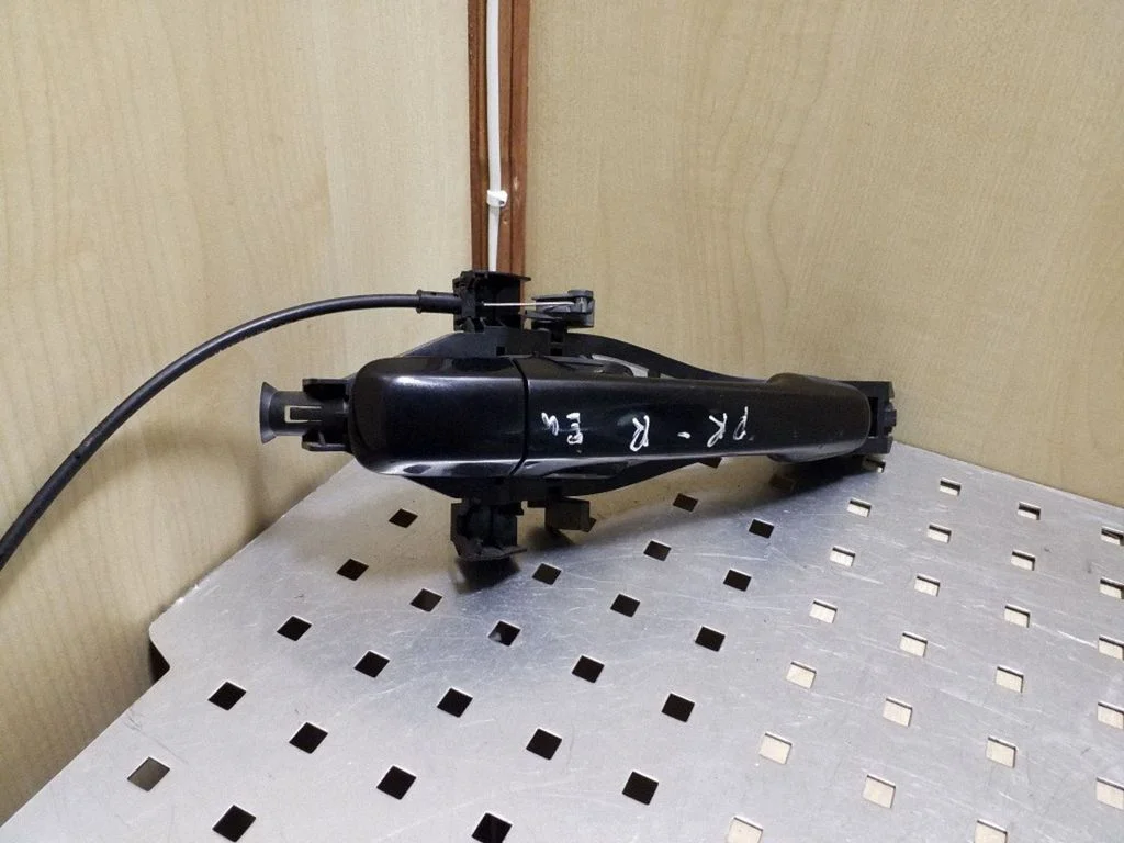 Front door exterior handle 30784202