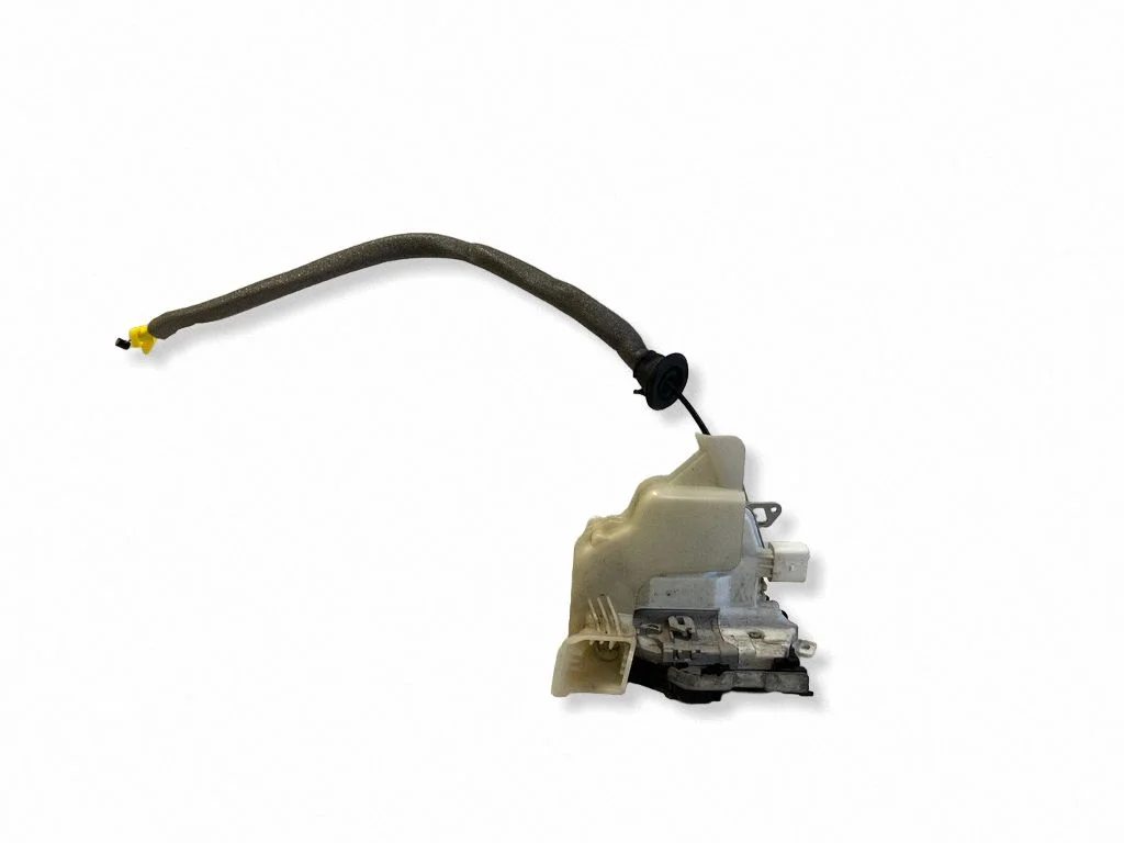Front door lock 8J2837016E