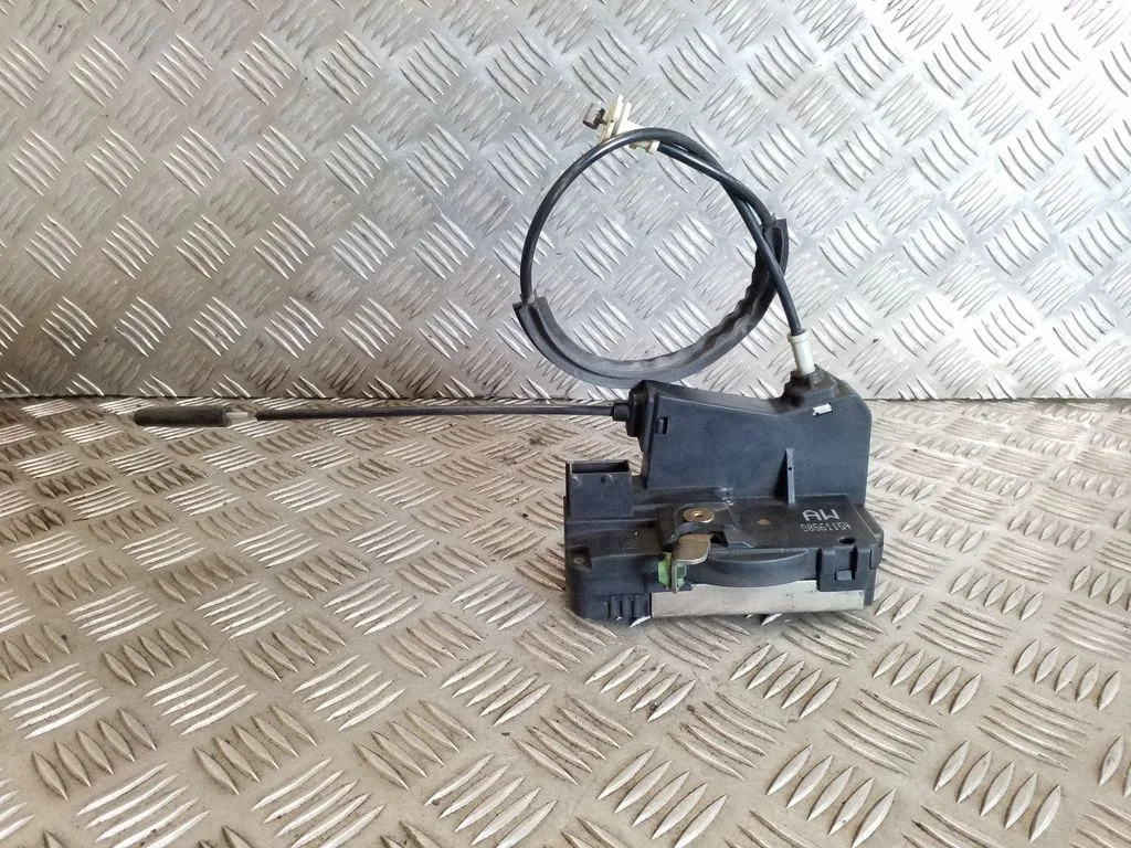 Front door lock – Opel Astra G (1998-2009)