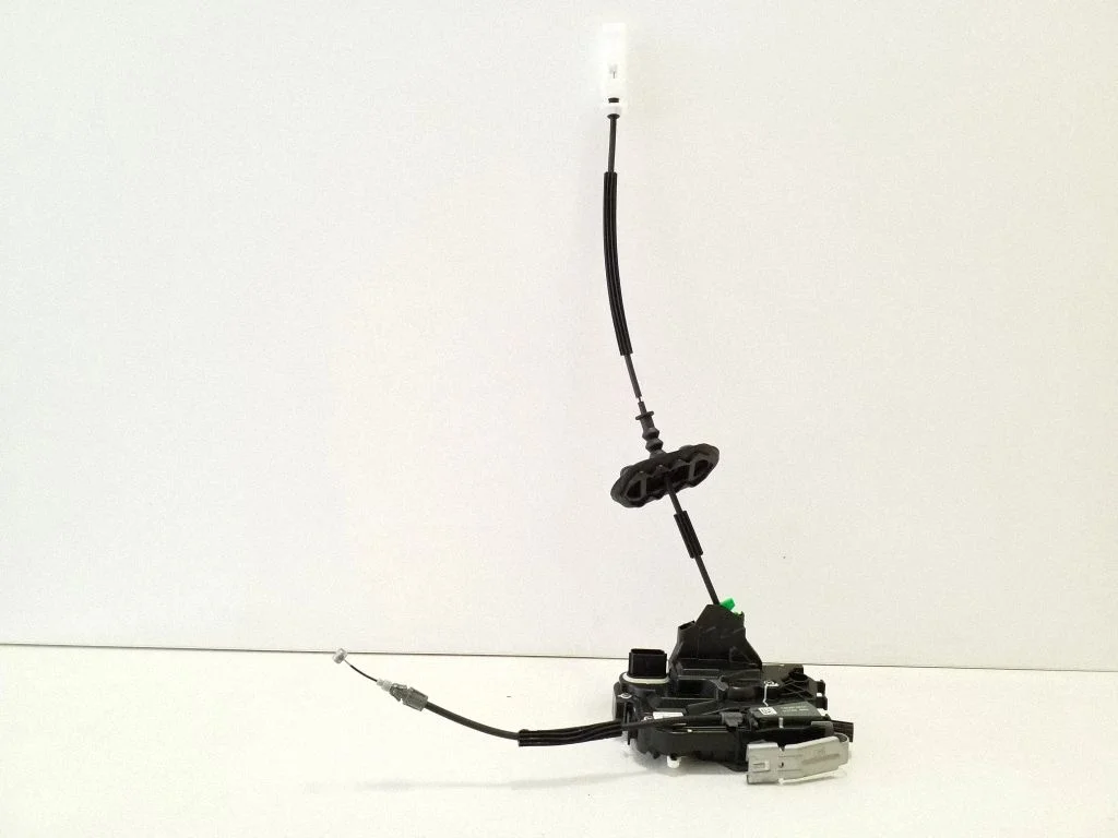 Esiukse lukk PV4BA264A26DA
