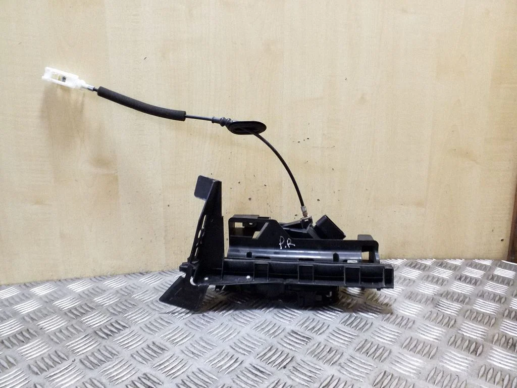 Front door lock BM5AA21812CG