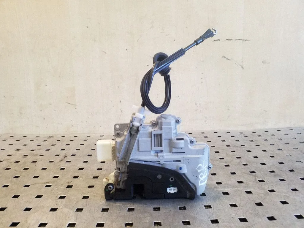 Front door lock – Volkswagen Passat CC (2008-2016)