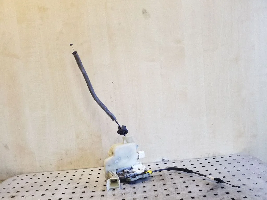 Front door lock 8J2837016C