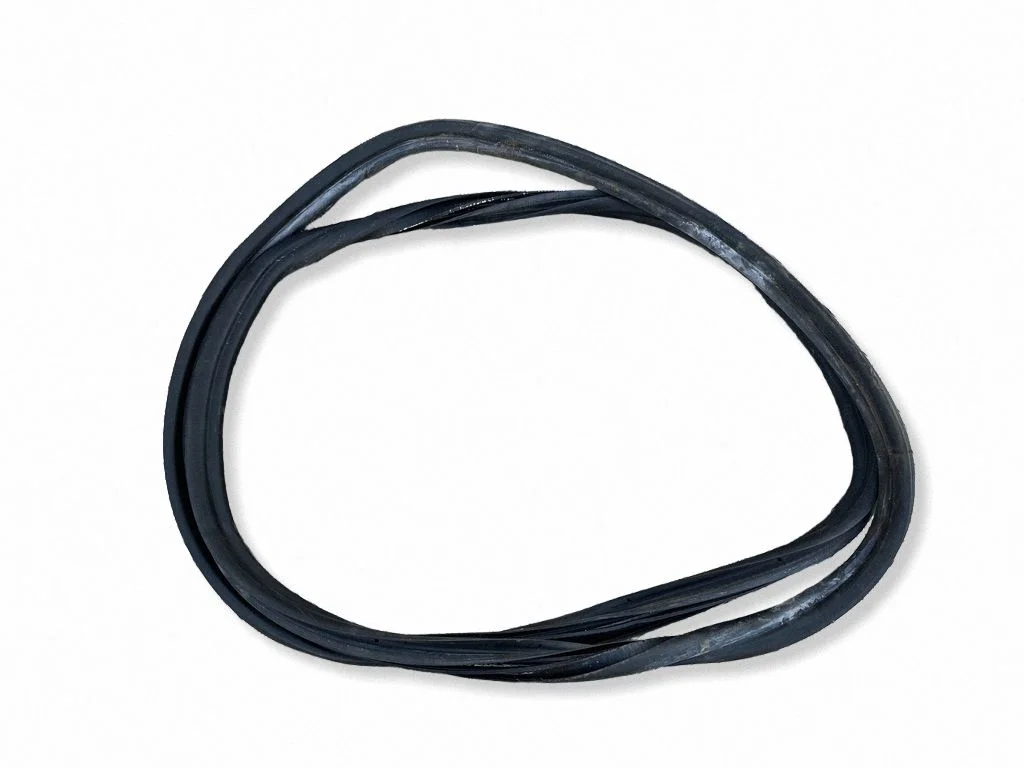 Esiukse tihend (kere pool) A4477210400