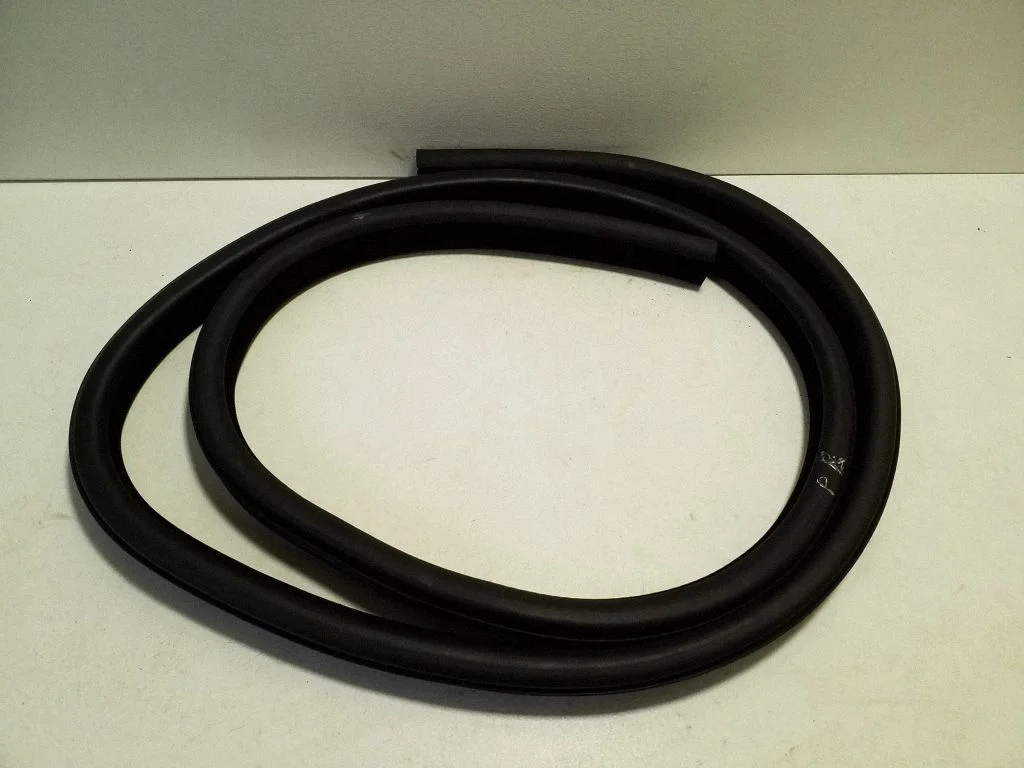 Front door rubber seal GX7320708A
