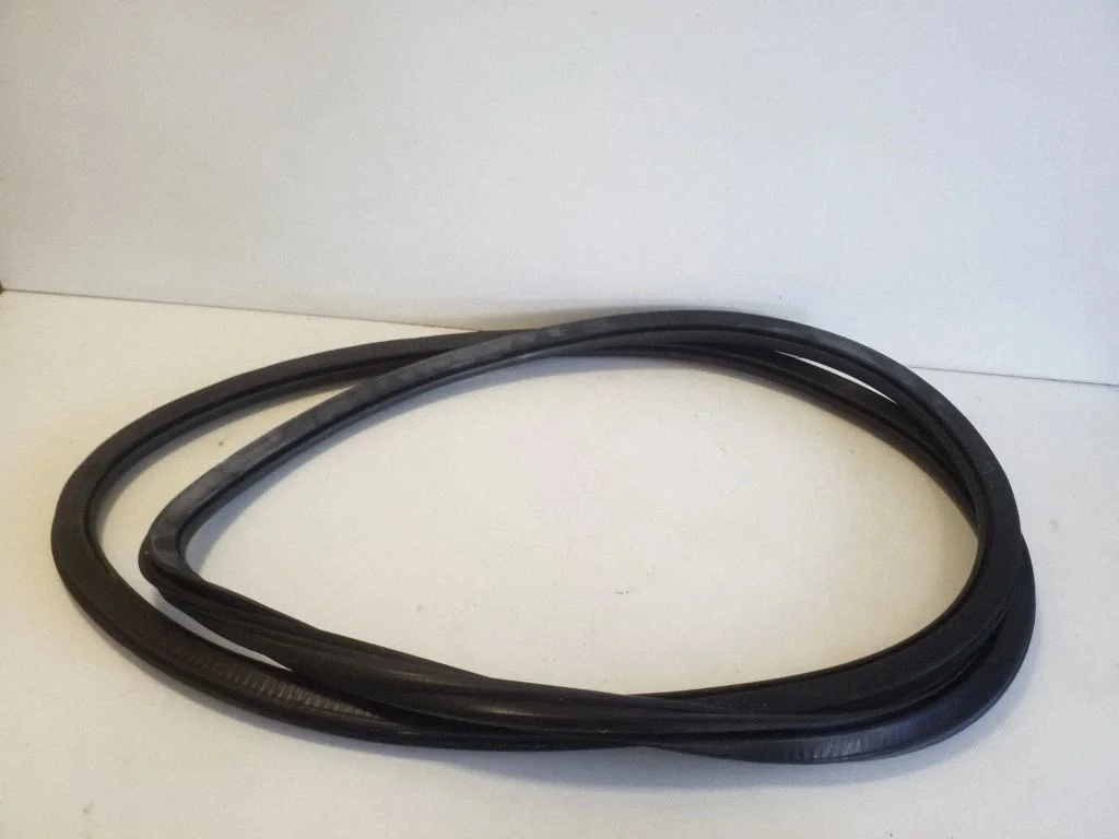 Front door rubber seal – Audi Q3 8U (2011-2016)