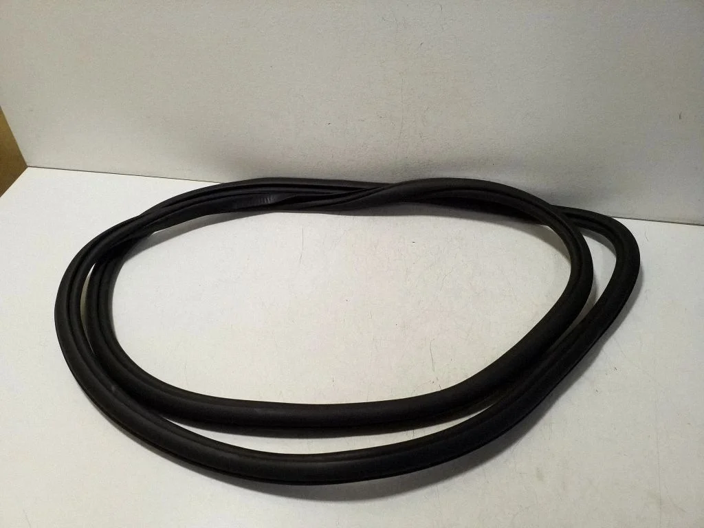 Front door rubber seal 4KE831721 – Audi Q4 e-tron (2021-)